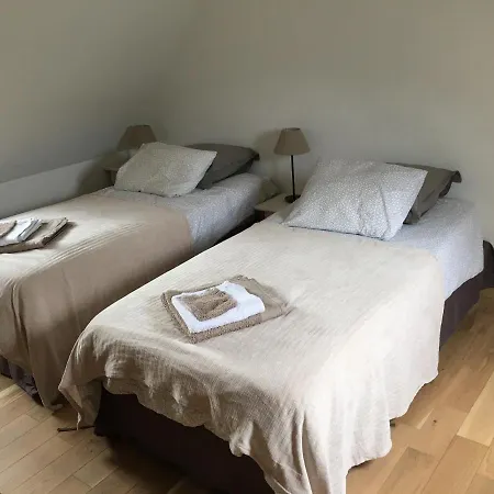 La Cour Martin à 7 Km D'etretat-gîte Classé 3 étoiles Casa de Férias Cuverville (Seine-Maritime)